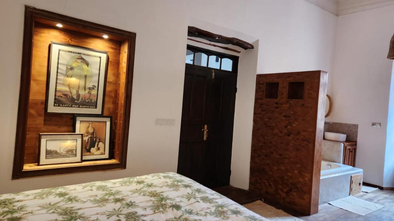 Loft Incroyable En Medina Apartment เอสเซาอิรา ภายนอก รูปภาพ